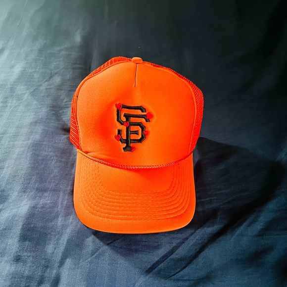 Other - Trucker hat